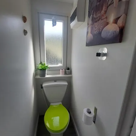 Charmant Mobil Home Gemenos Exterior photo
